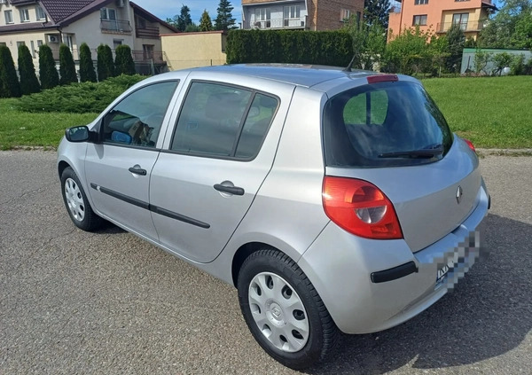 Renault Clio cena 11900 przebieg: 188000, rok produkcji 2006 z Jasień małe 191